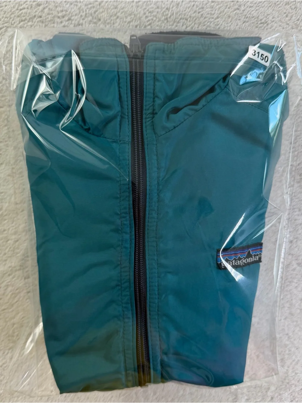 Patagonia description vintage